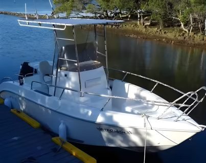 UBI 65 customized 6.25M for Profisher Sport Yacht Fiberglass Fishing Boat with Outboard Engine 5 Passengers