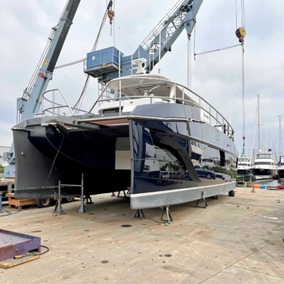 UBI 1012 Customized Luxury 10m Welded Sport Aluminum Catamaran Outboard 350HP Cruising Transport River Sightseeing Leisure